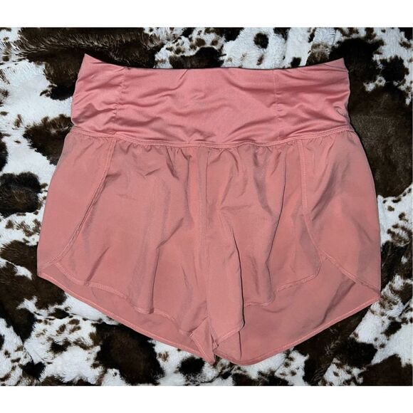 Women’s Love Tree Active Shorts - Picture 1 of 4